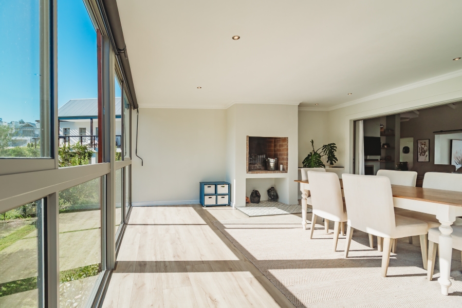 3 Bedroom Property for Sale in Mont Fleur Mountain Estate Western Cape